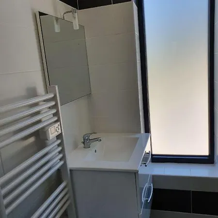 Grand 27 M2 Climatise -plage-piscine